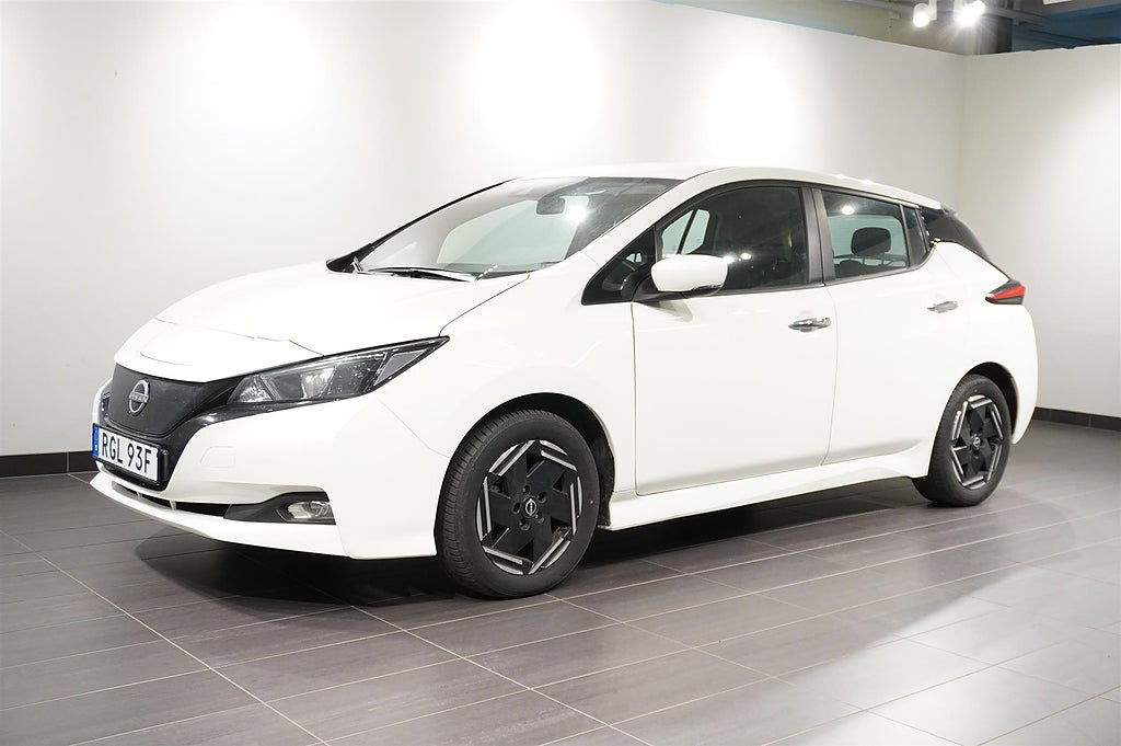 Nissan Leaf Acenta 39 kWh B-Kamera Keyless CarPlay