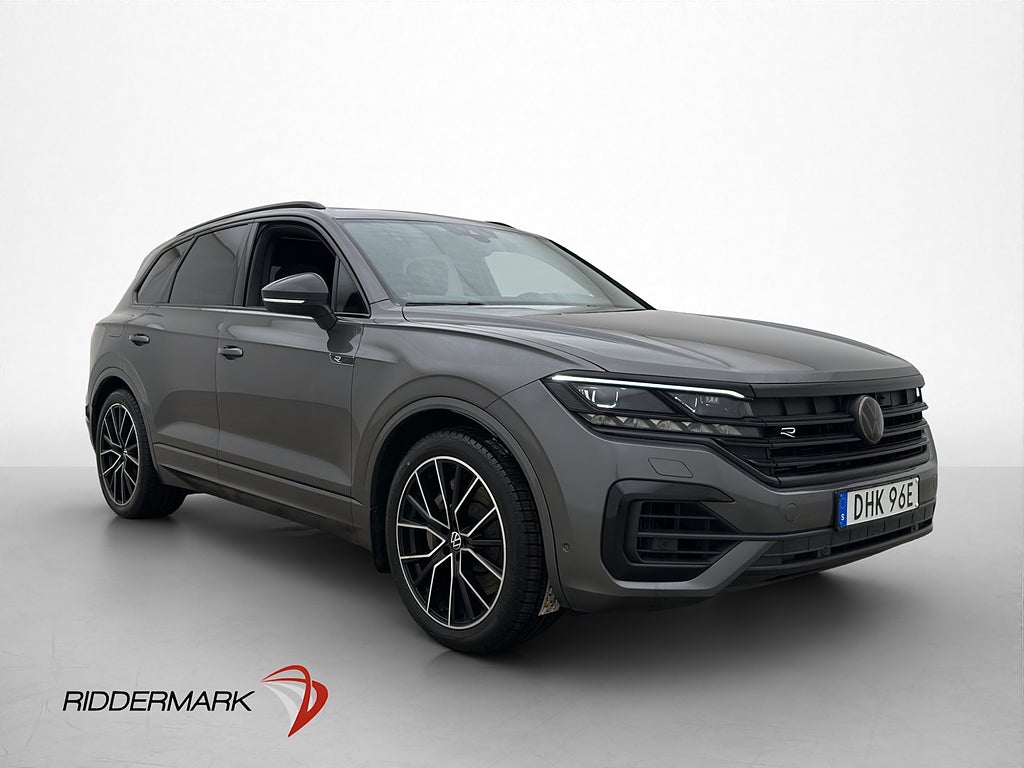 Volkswagen Touareg R eHybrid 4M Cockpit Pano Kamera HuD Drag