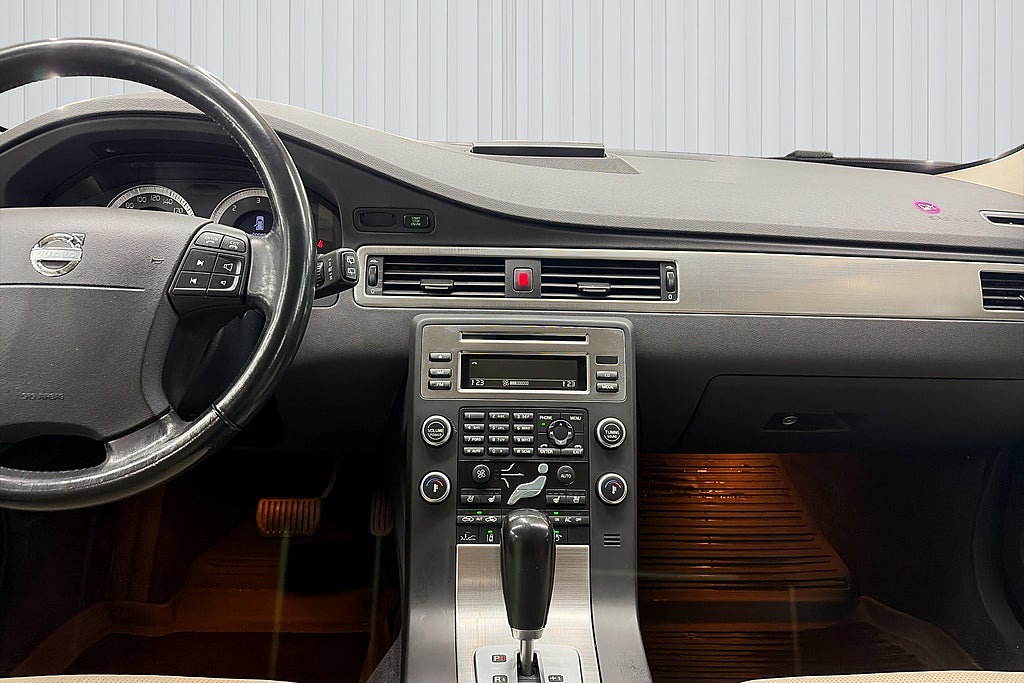 Volvo V70 2009