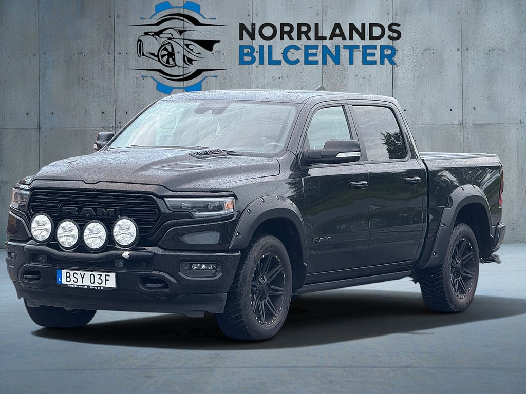 RAM 1500 Crew Cab 5.7 V8 HEMI Flex Fuel 4x4 TorqueFlite NIGHT