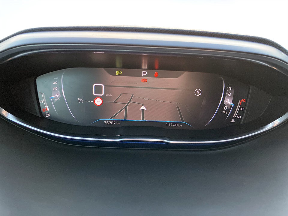 Bild på Peugeot 3008 Allure 1.2 PT 130hk Aut B-KAMERA 