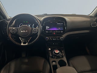 Kia Soul e- 64 kWh S&V-hjul/Kamera/Carplay/Keyless/H/K/Rattvärme – bild 8