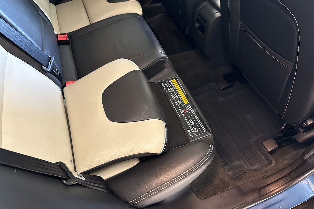 Volvo XC60 D4 AWD Aut Summum Business Editi Pro D-värm Drag Kamera miniatyr 17