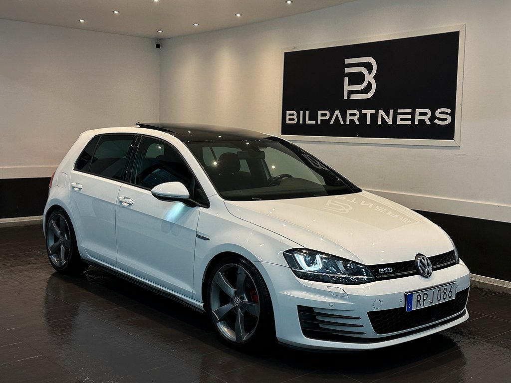 Volkswagen Golf 5-dörrars GTD 2.0 TDI Driver assist Euro 6