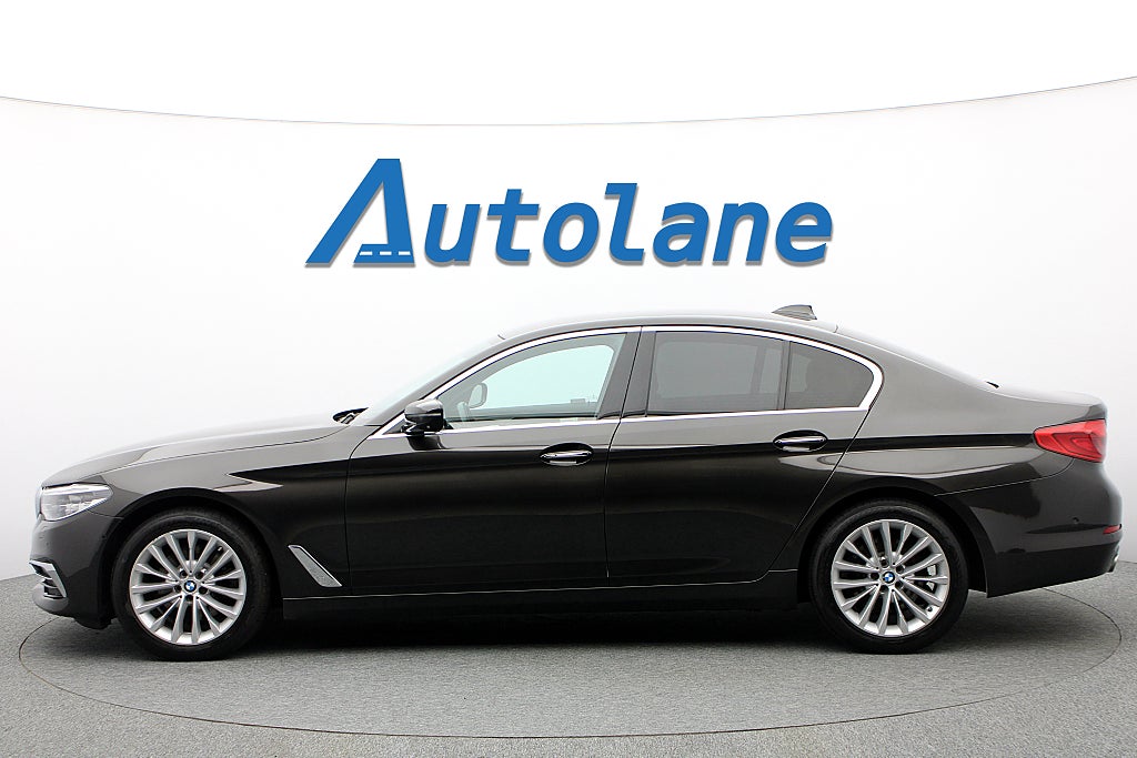 BMW 520d xDrive Luxury Line HUD,H/K,360°,GPS 190hk
