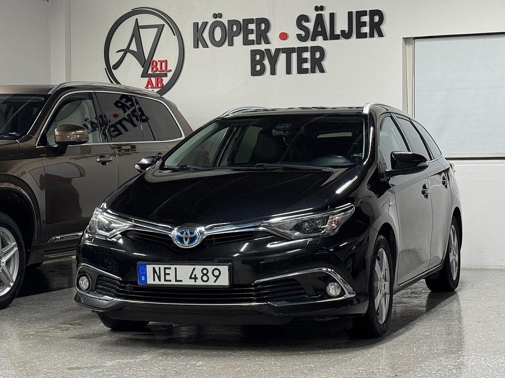 Toyota Auris Touring Sports Hybrid e-CVT Executive GPS KAMERA SENSOR