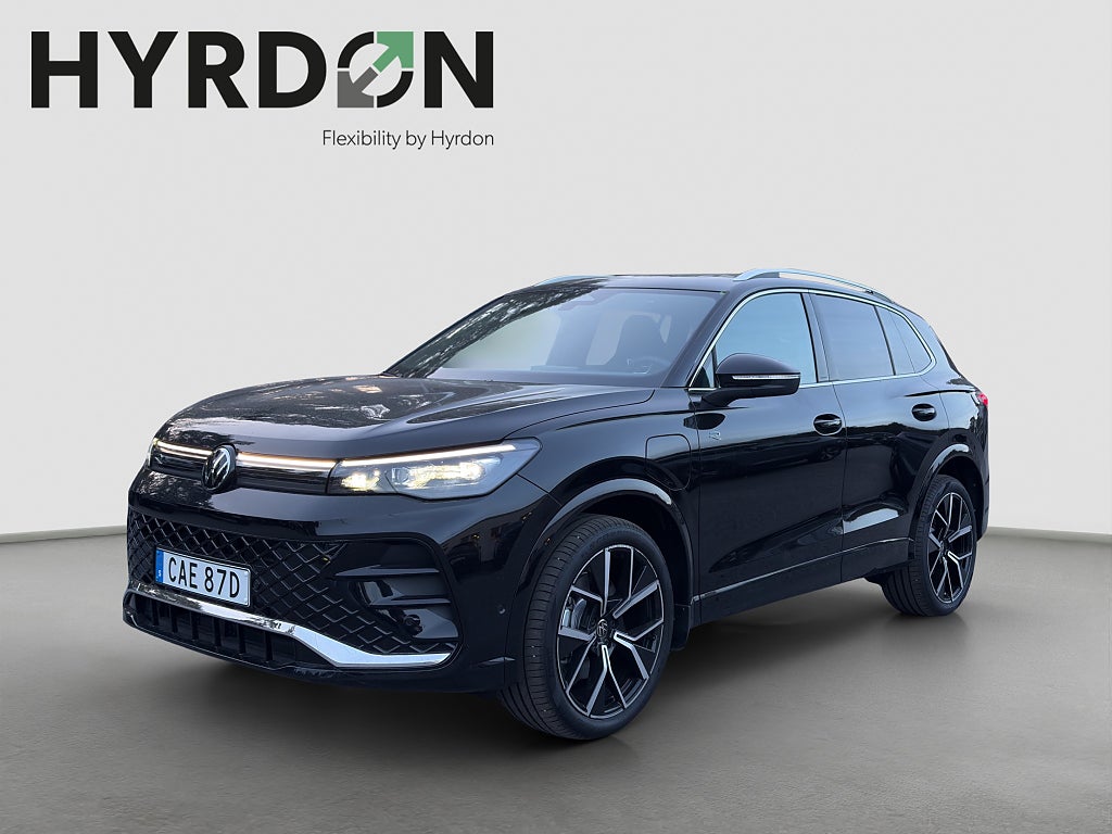 Volkswagen Tiguan eHybrid 1.5 TSI OPF R-Line - Pano - Dragkrok- Massage