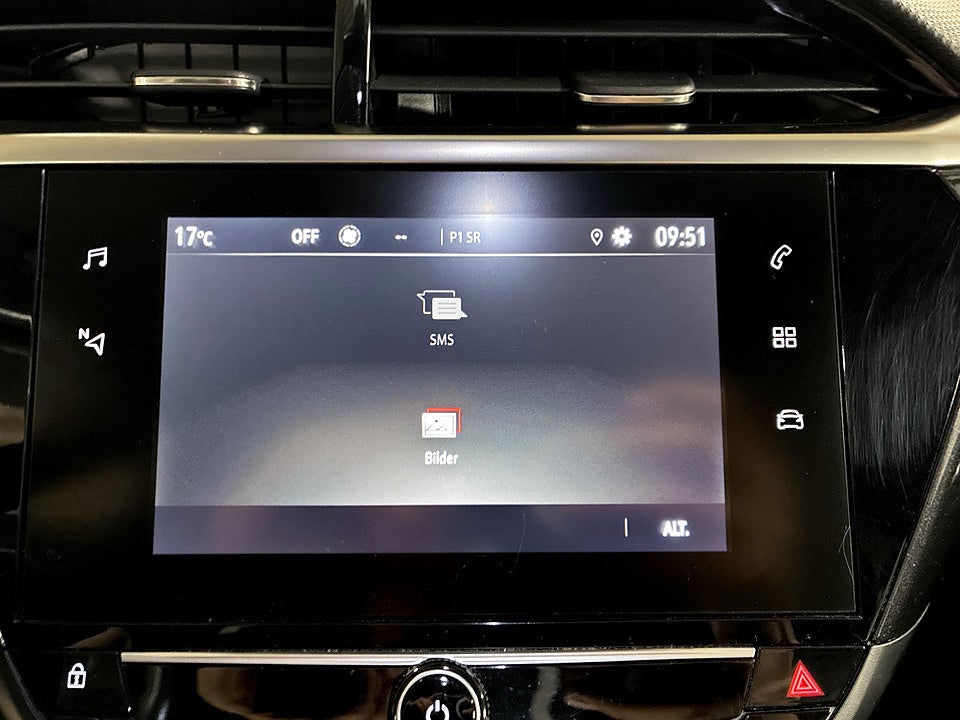 Bild på Opel Corsa Elegance 1.2 75hk B-KAMERA CARPLAY