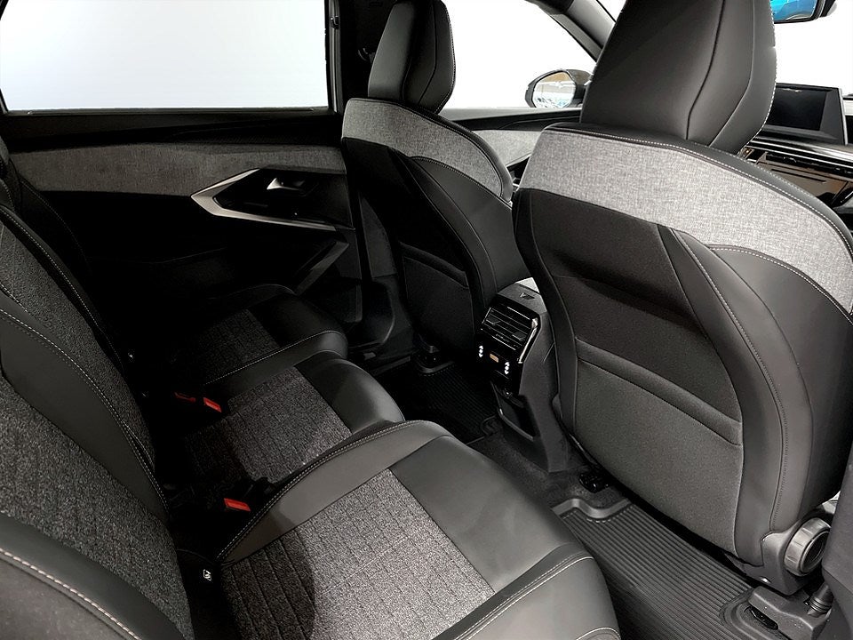 Bild på Peugeot 5008 Allure Hybrid - KAMPANJ! PRIVATLEASA FRÅN 24 MÅN