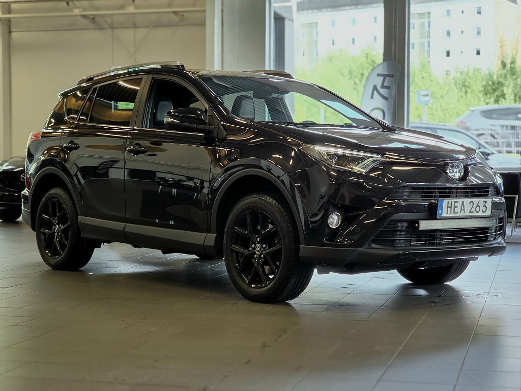 Toyota RAV4 Hybrid 2.5 AWD-i E-CVT/ X-Edition/ Drag / 3,45% ränta