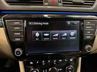 Skoda Superb Kombi 2.0 TDI 4x4 DSG L&K Drag/SoV/Bkam/Dvärm