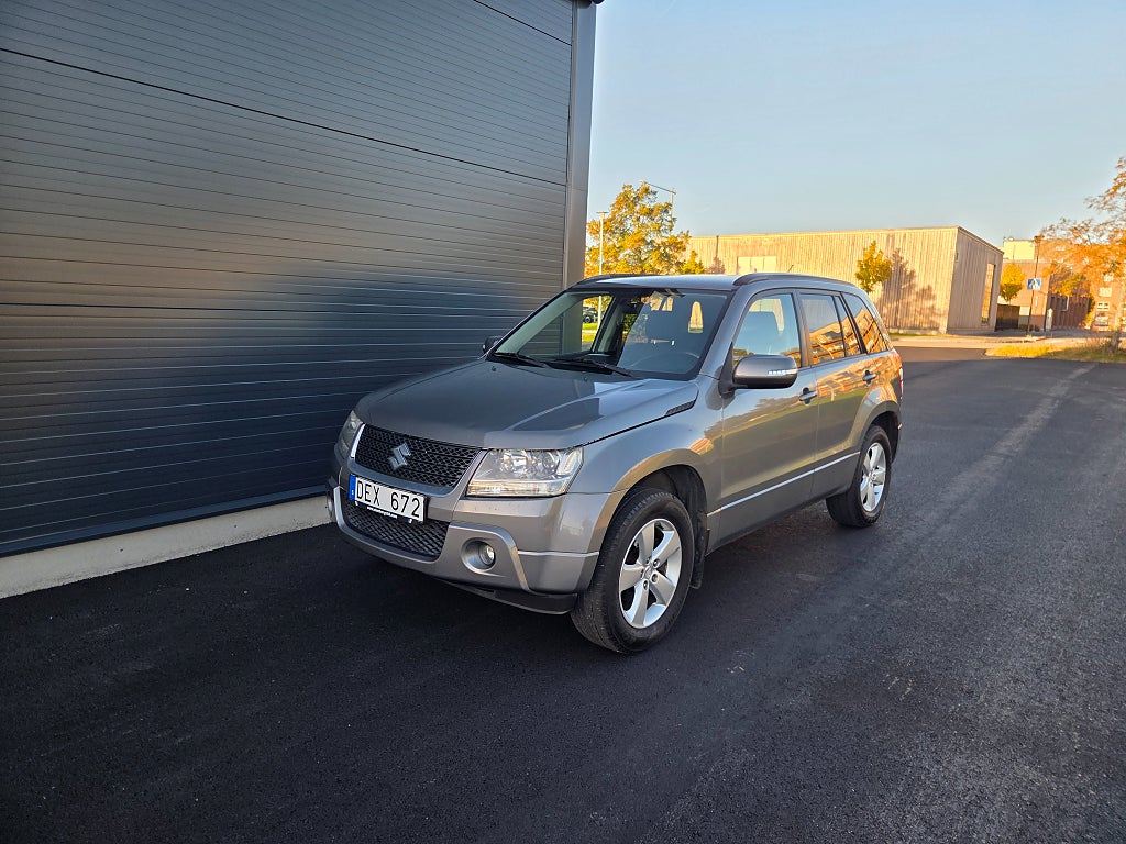 Suzuki Grand Vitara 5-dörrar 2.4 DOHC, 4WD,Automat S & V
