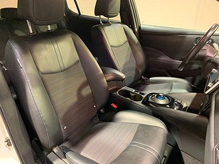 Halvkombi Nissan Leaf 12 av 24