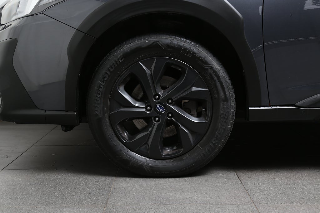 Subaru Outback 2,5 169hk XFuel Field AWD Aut StarTex Dragkrok 2021