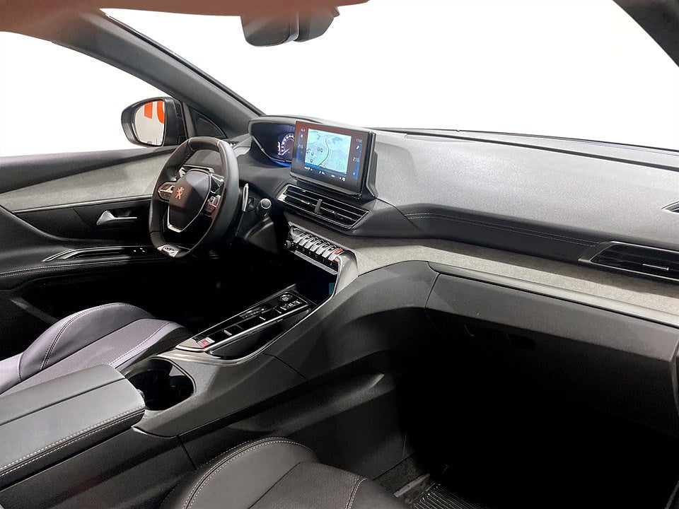 Bild på Peugeot 5008 GT 1.2 PT 130hk Aut - 7-SITS,B-KAMERA,NAV