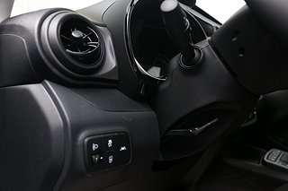 Halvkombi Hyundai i10 6 av 10