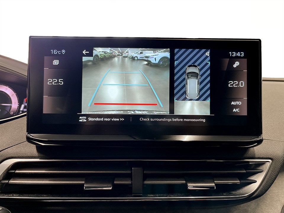 Bild på Peugeot 3008 GT 1.2 PT 130hk Aut - B-KAMERA, CARPLAY