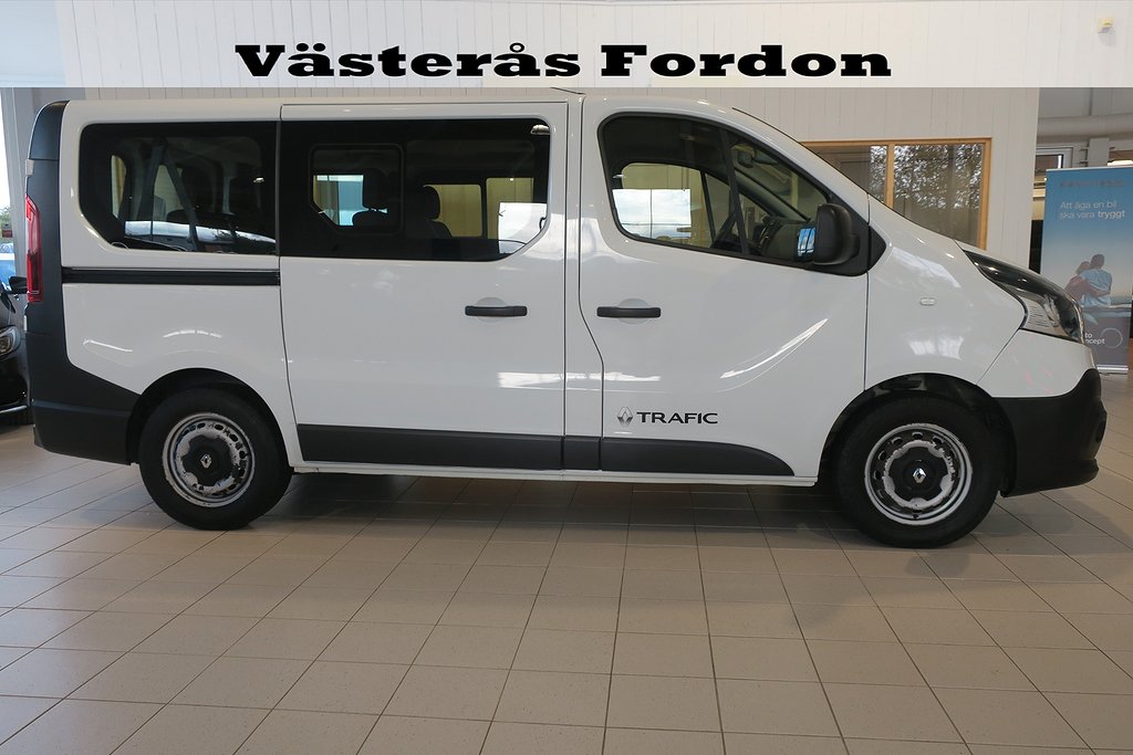 Renault trafic 2.9t 1.6 dCi 9-Sits D-Värmare PDC V-Hjul 