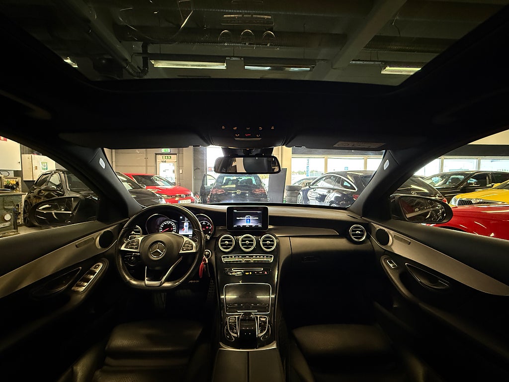Mercedes-Benz C220 d 2018 - miniatyr 22