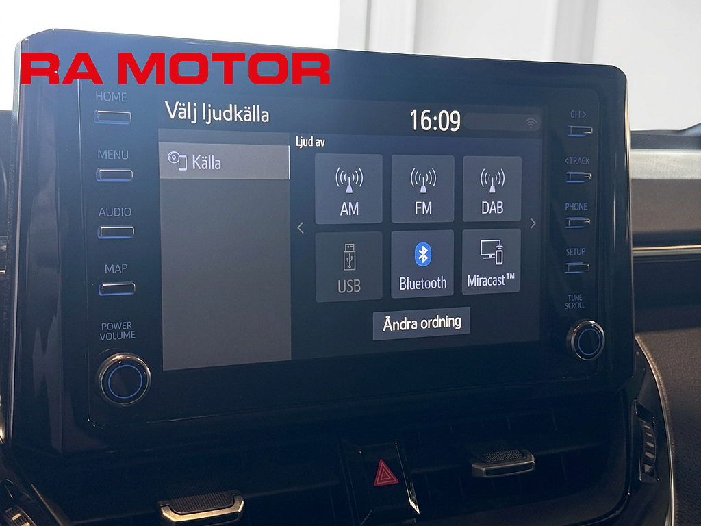 Toyota Corolla Hybrid e-CVT Style |Drag| Kamera|| Relax-garanti 2020