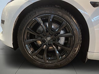 Tesla Model 3 Long Range AWD Long Range Skinn/SoV/Autopilot/Pano – bild 14