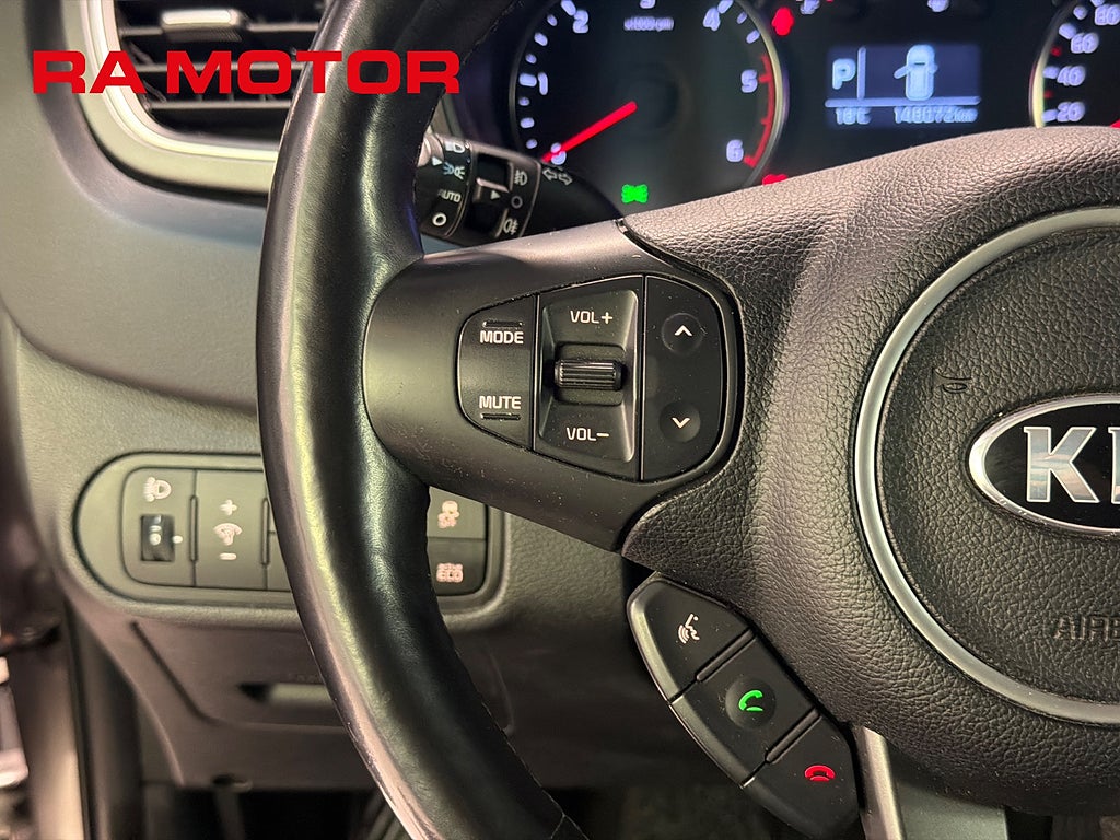 Kia Carens 1.7 CRDi Automat Advance Plus 7-sits Kamera Drag Navi 2017