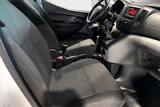 Transportbil - Skåp Nissan NV200 10 av 14