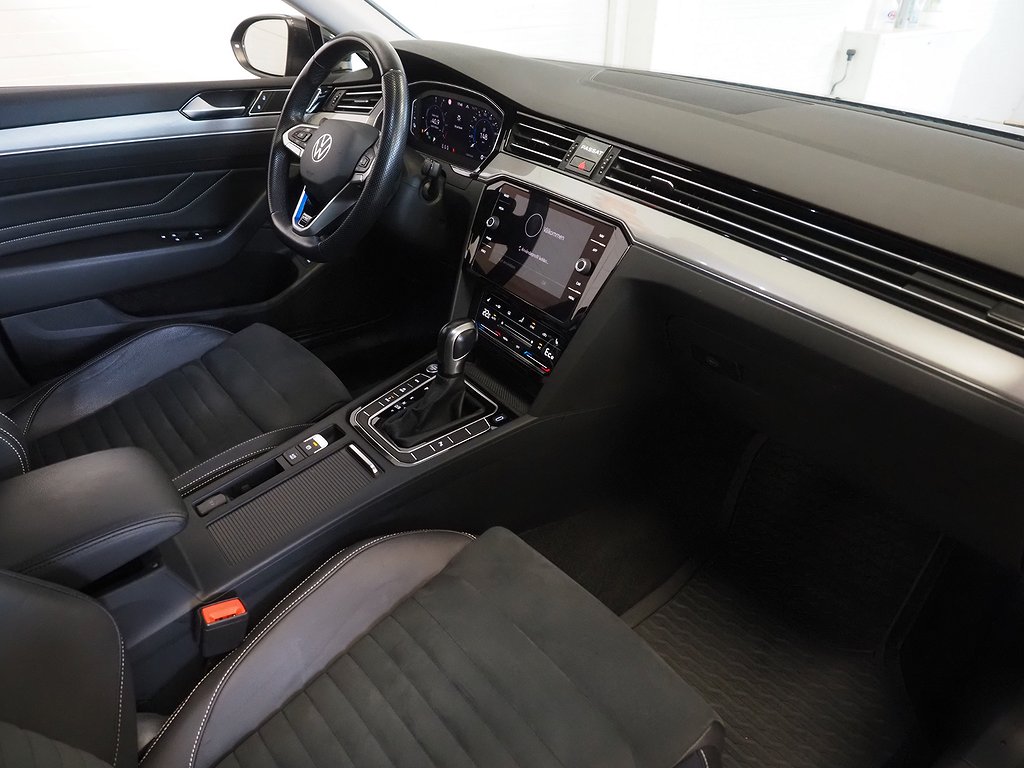 Volkswagen Passat SC GTE 218hk Plug-In |Drag|Cockpit|Matrix| 2021