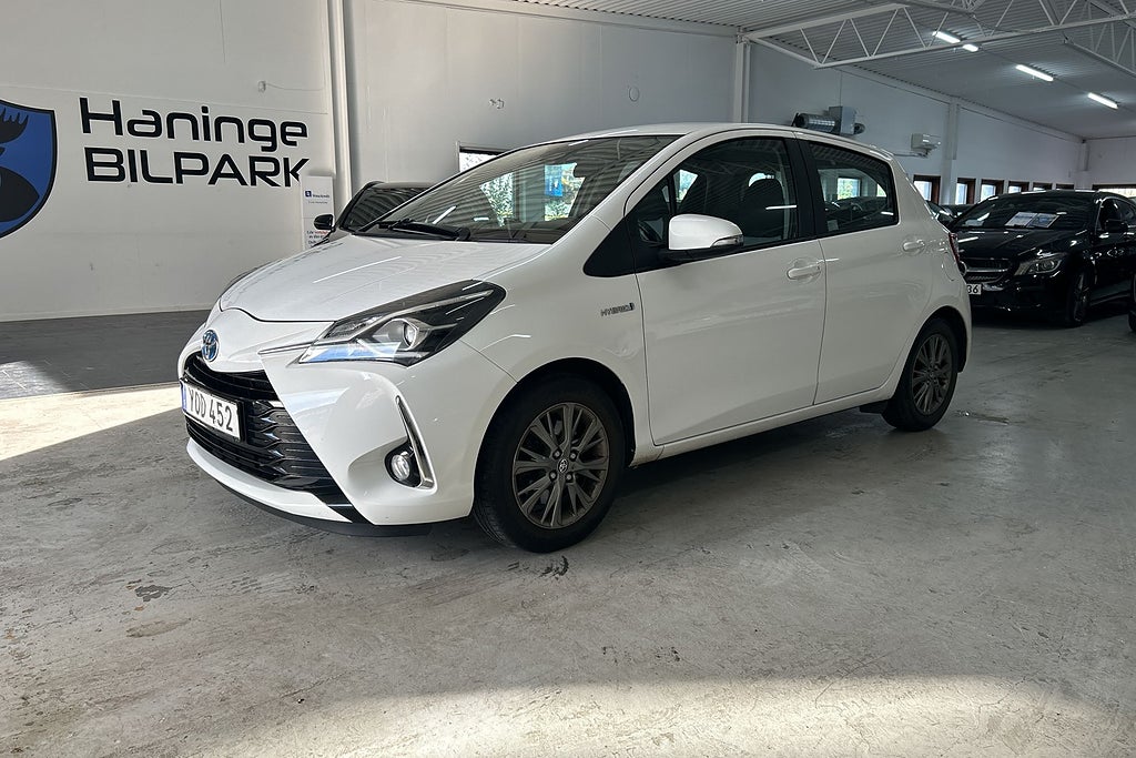 Toyota Yaris Hybrid Active Euro 6/ Backkamera / SUPERDEAL 3,95%