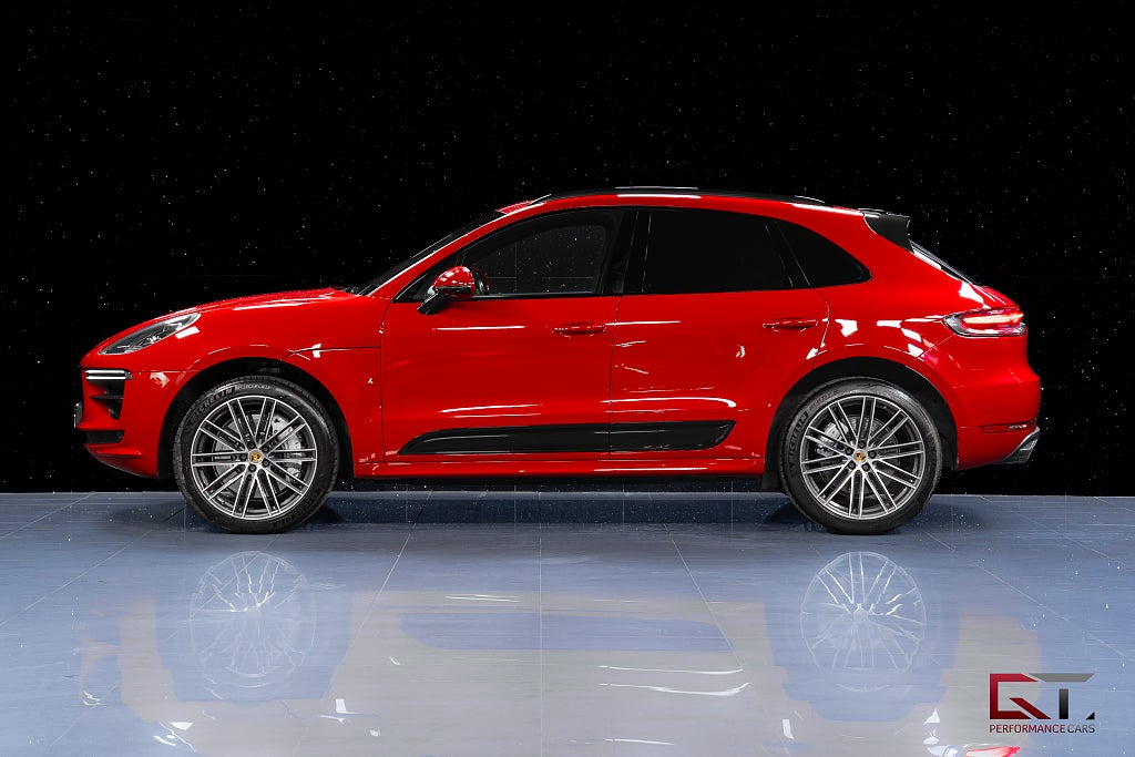 Porsche Macan Turbo PDK 18-vägs ACC Sportavgassystem BOSE 21" Värmare