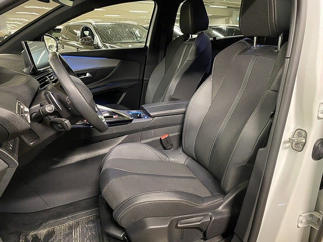 Bild på Peugeot 5008 GT 1.2 PT 130hk Aut - 7-SITS, B-KAMERA