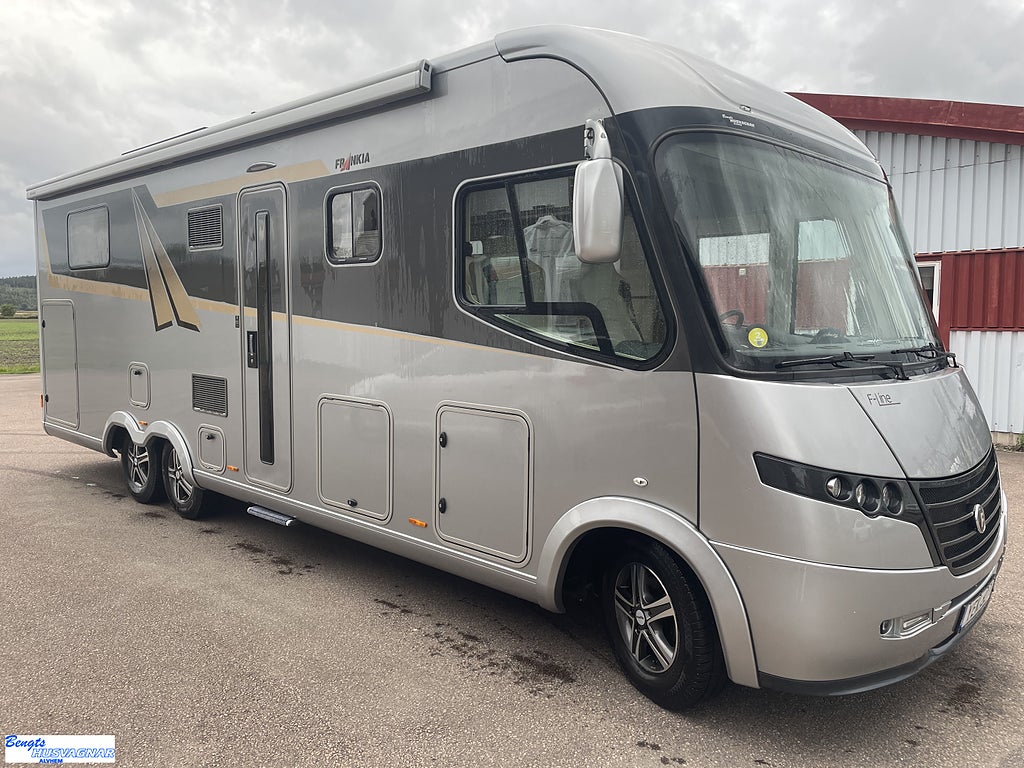 Frankia F-LINE 840 QB LUXURY LINE | HYDRAL. STÖDBEN | MYCKET VÄLUTRUSTAD
