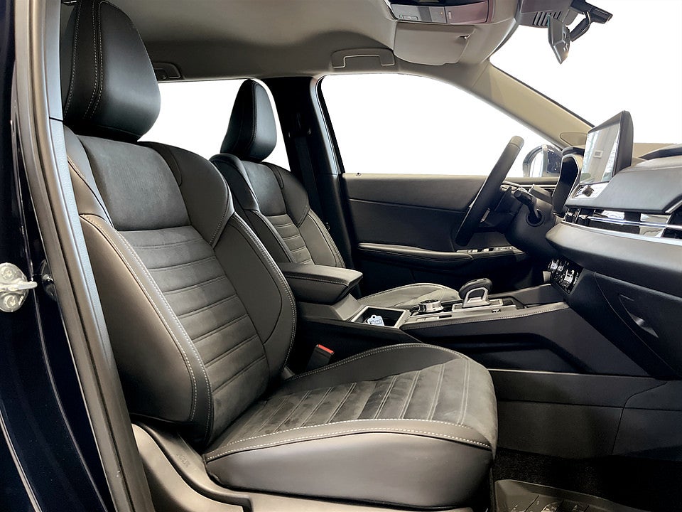 Bild på Mitsubishi Outlander Intense Edition PHEV 4WD - OMGÅENDE LEVERANS!