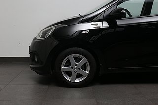 Halvkombi Hyundai i10 3 av 21