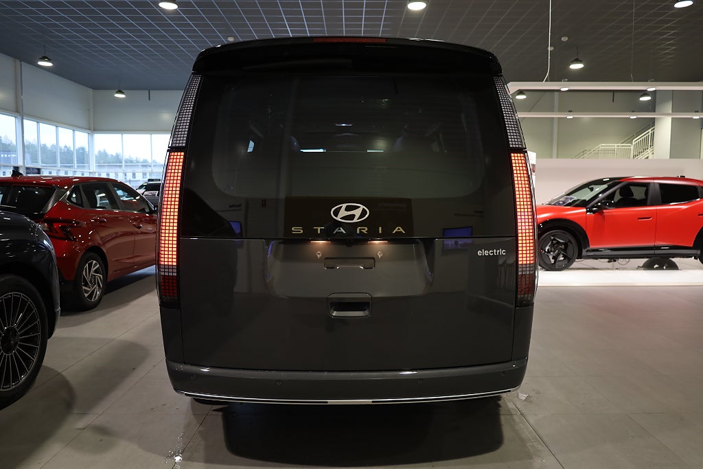 Hyundai Staria Calligraphy 7-sits 84kWh 430km räckvidd WLTP 2027