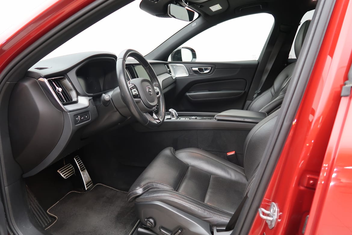 Volvo XC60 T8 TE R-Design 2019, bild 4/10