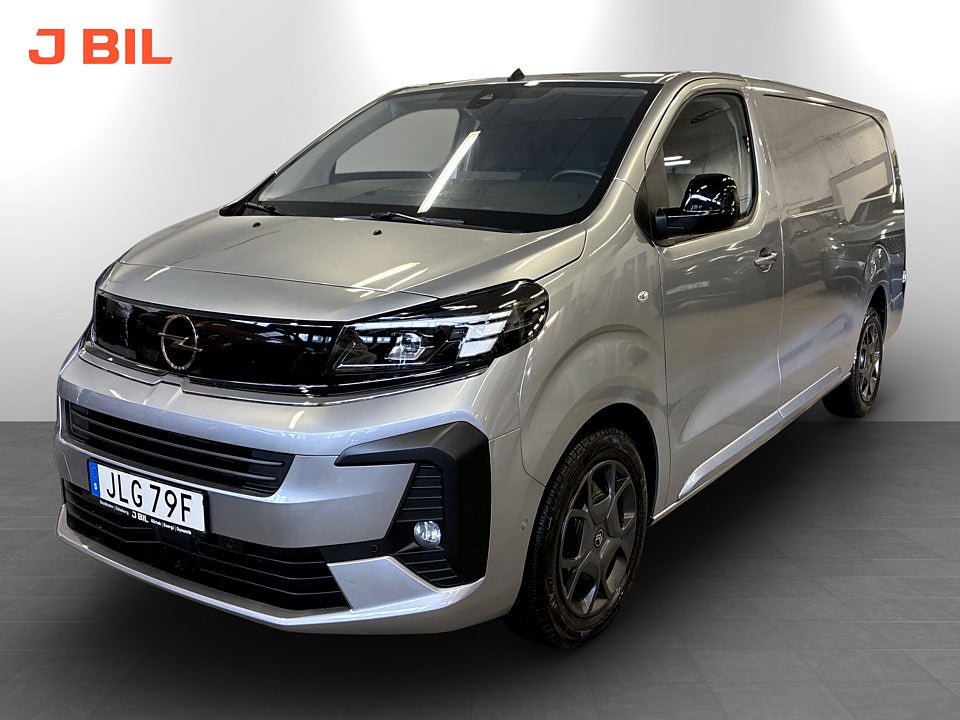 Opel Vivaro Elite 2.0 BHDi 145hk L3 WEBASTO DRAG