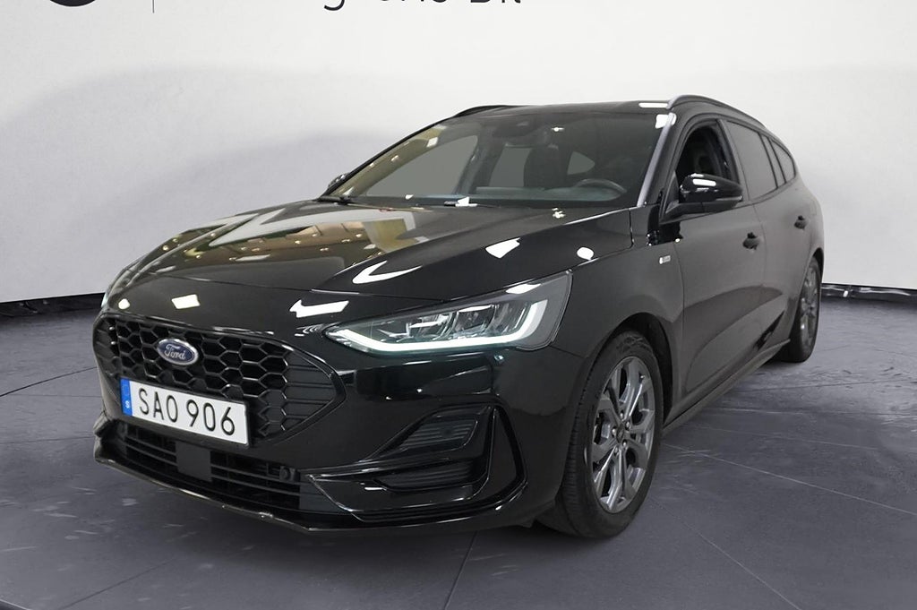 Ford Focus ST-Line X Kombi 1.0 125 hk Årsskatt 481 Kr | Ränta 1,99%