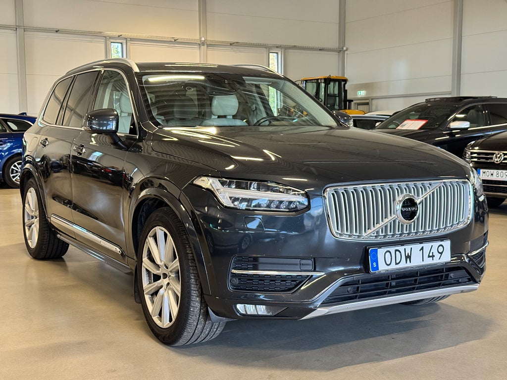Volvo XC90 7-seater D5 AWD INSCRIPTION LUFTFJÄDRING DRAG NY KAMREM