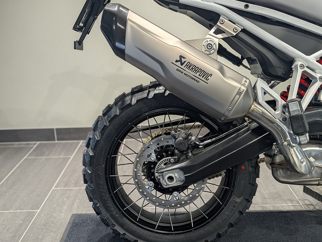 BMW F900GS NU: 184.900kr! Spara 16.795kr!/Enduro/Dynamic