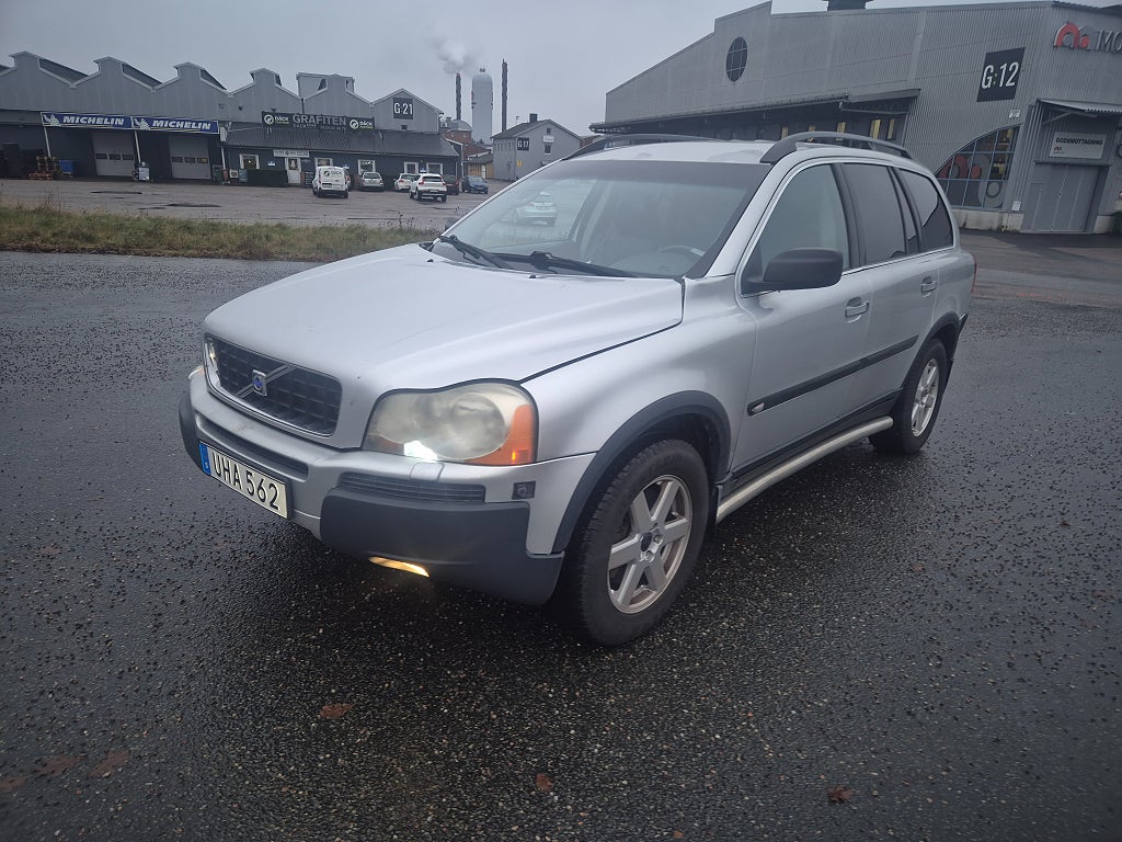 Volvo XC90 2.5T 210hk AWD 7 sits Base Euro 4