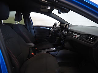 Halvkombi Ford Focus 10 av 23