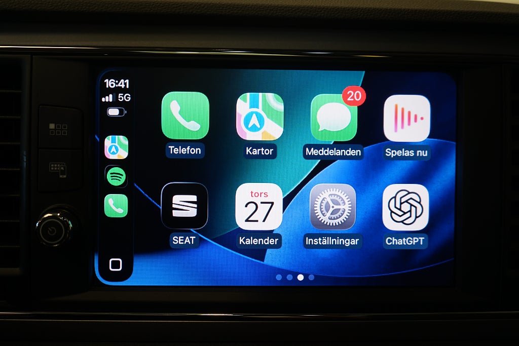 Seat Leon 1.0 TSI Style Taklucka Carplay B-kamera 116hk