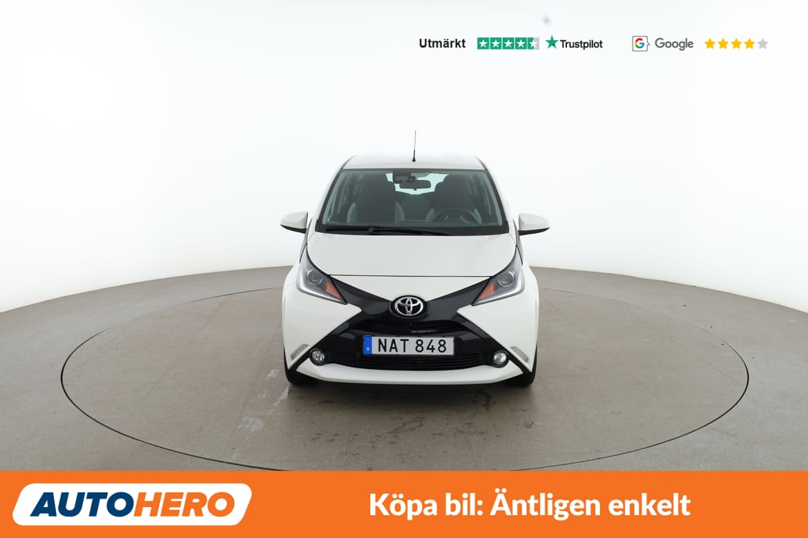 Toyota Aygo X-Play Touch 2016, bild 9/10