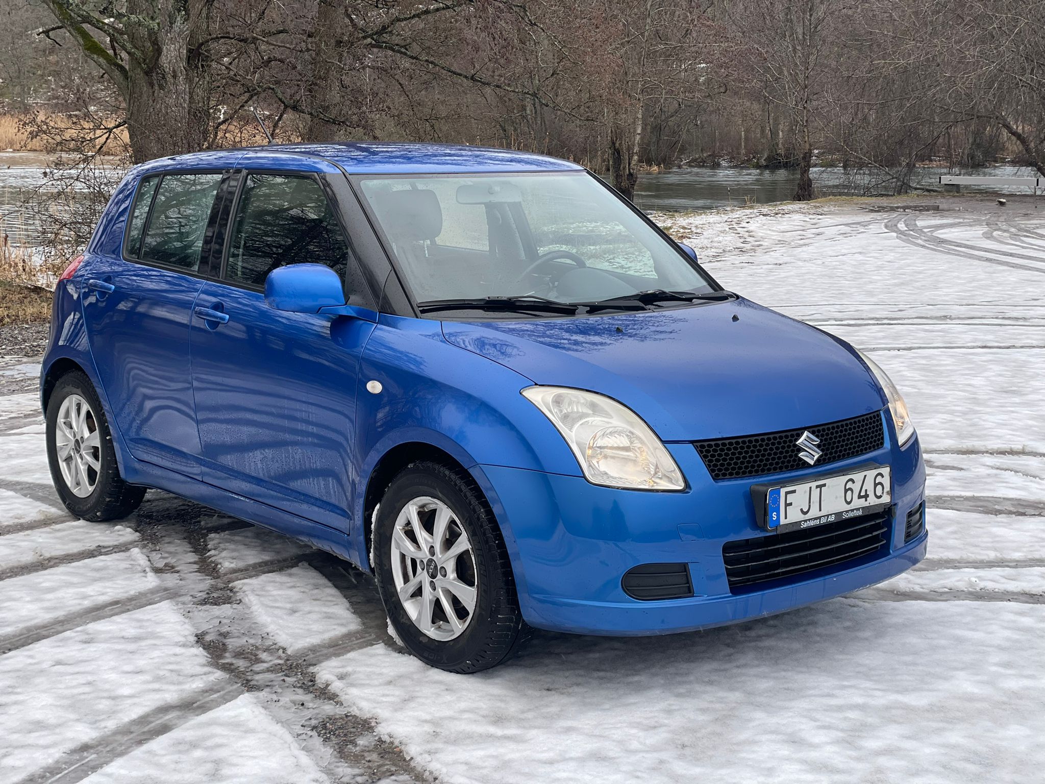 Suzuki Swift 5-dörrar 1.3 GL 92hk 2007, photo 2/40