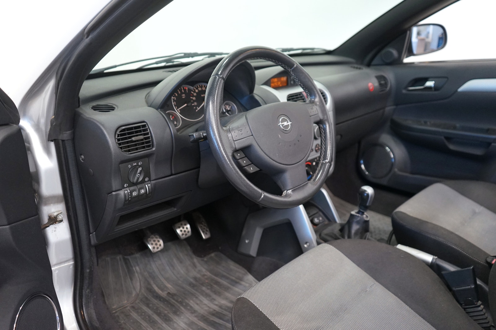 Opel Tigra TwinTop 1.4 Twinport 90hk 2005 - miniatyr 7