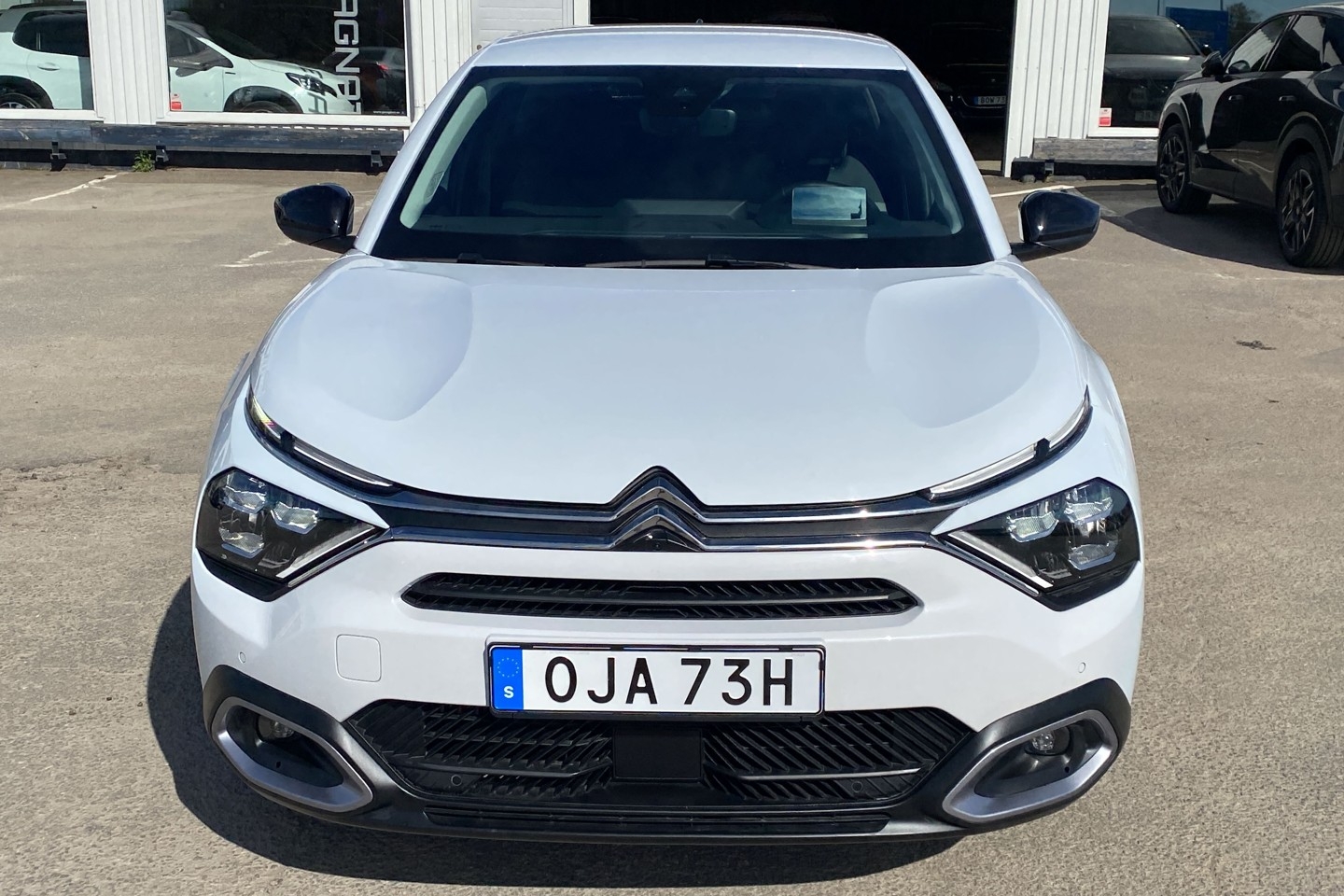 Citroen C4 Shine PureTech 130 HK Automat 2024, kuva 5/36