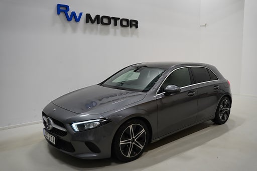 Mercedes-Benz A 180 7G-DCT 136hk Line B-kamera Pano Navi Widescreen