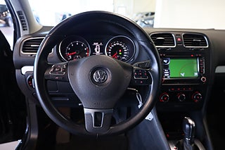 Halvkombi Volkswagen Golf 18 av 26