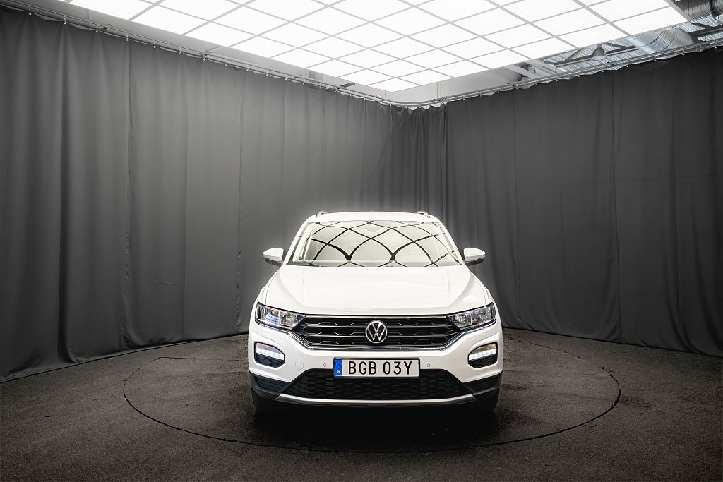 Volkswagen T-Roc 1.5 TSI DRAG KAMERA B-VÄRMARE 1-ÄGARE MOMS 150hk